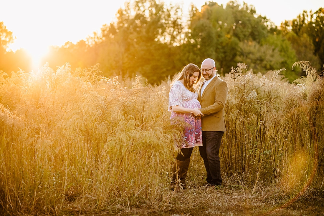 fall maternity photos at Hinton Park in Collierville, TN