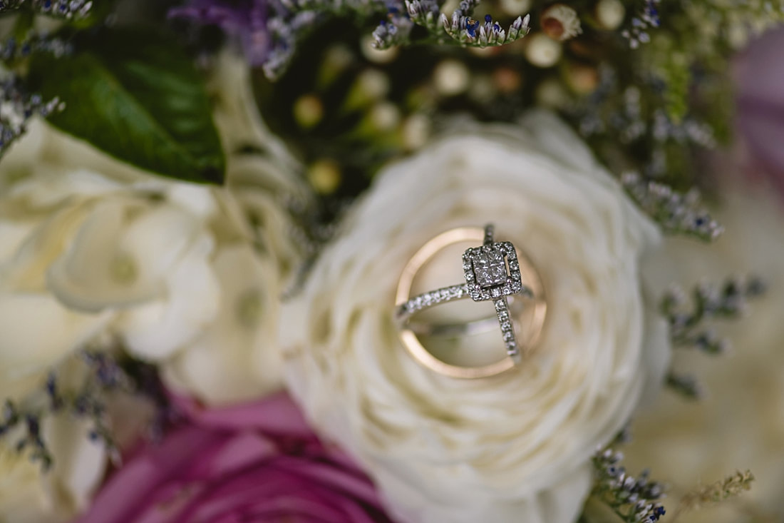 wedding rings and bridal bouquet, memphis wedding photographer