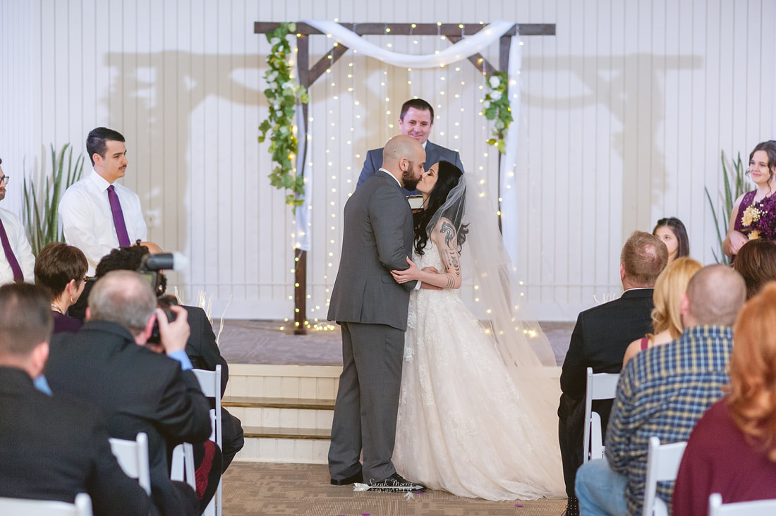 wedding ceremony at Overton Chapel, Memphis Wedding Photographer