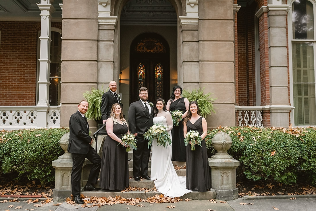 Picturewedding party on the front lawn at Woodruff-Fontaine in Memphis, TN