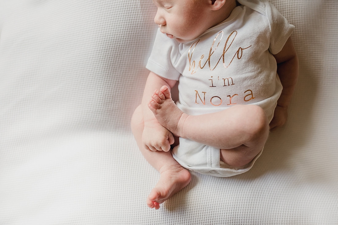 newborn photoshoot ideas - Memphis Newborn Photography