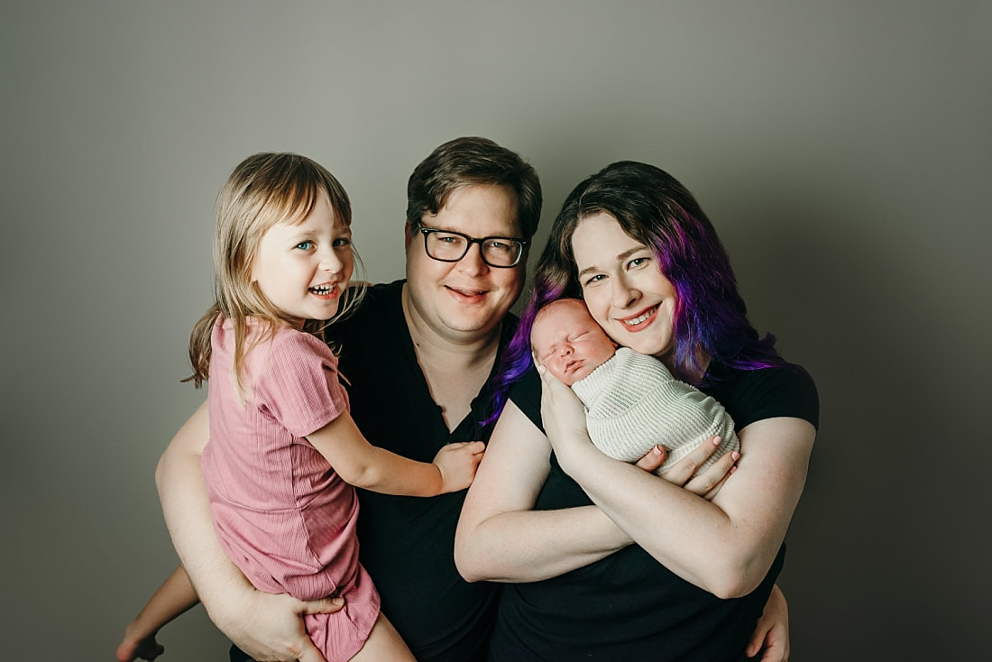 family portraits during newborn photos in Memphis, TN