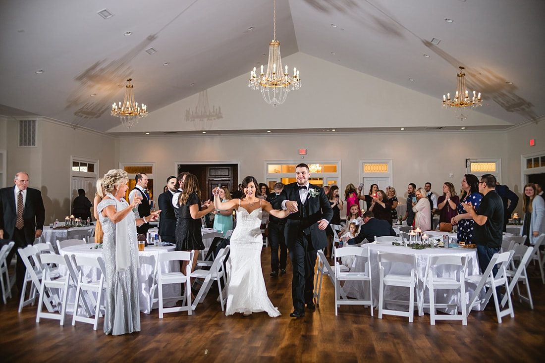 wedding reception at Orion Hill in Arlington, TN