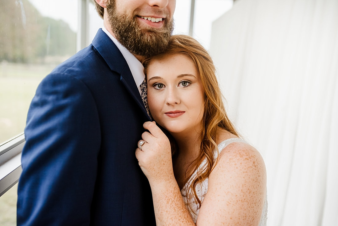 Wedding portraits at Spring Creek Ranch in Collierville, TN