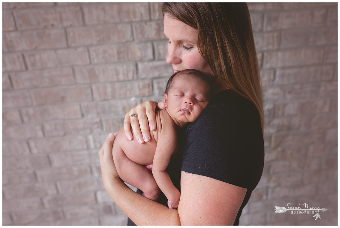 newborn photos of baby girl with mother